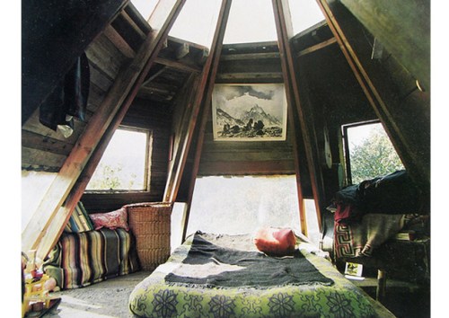 YURT BEDROOM